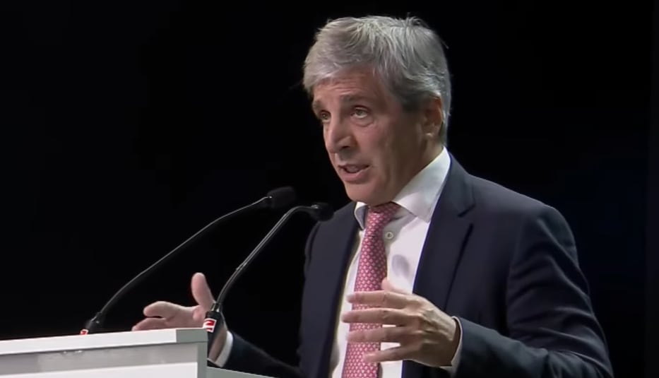 Caputo: meta devolver USD 500.000 millones por baja de impuestos para 2031