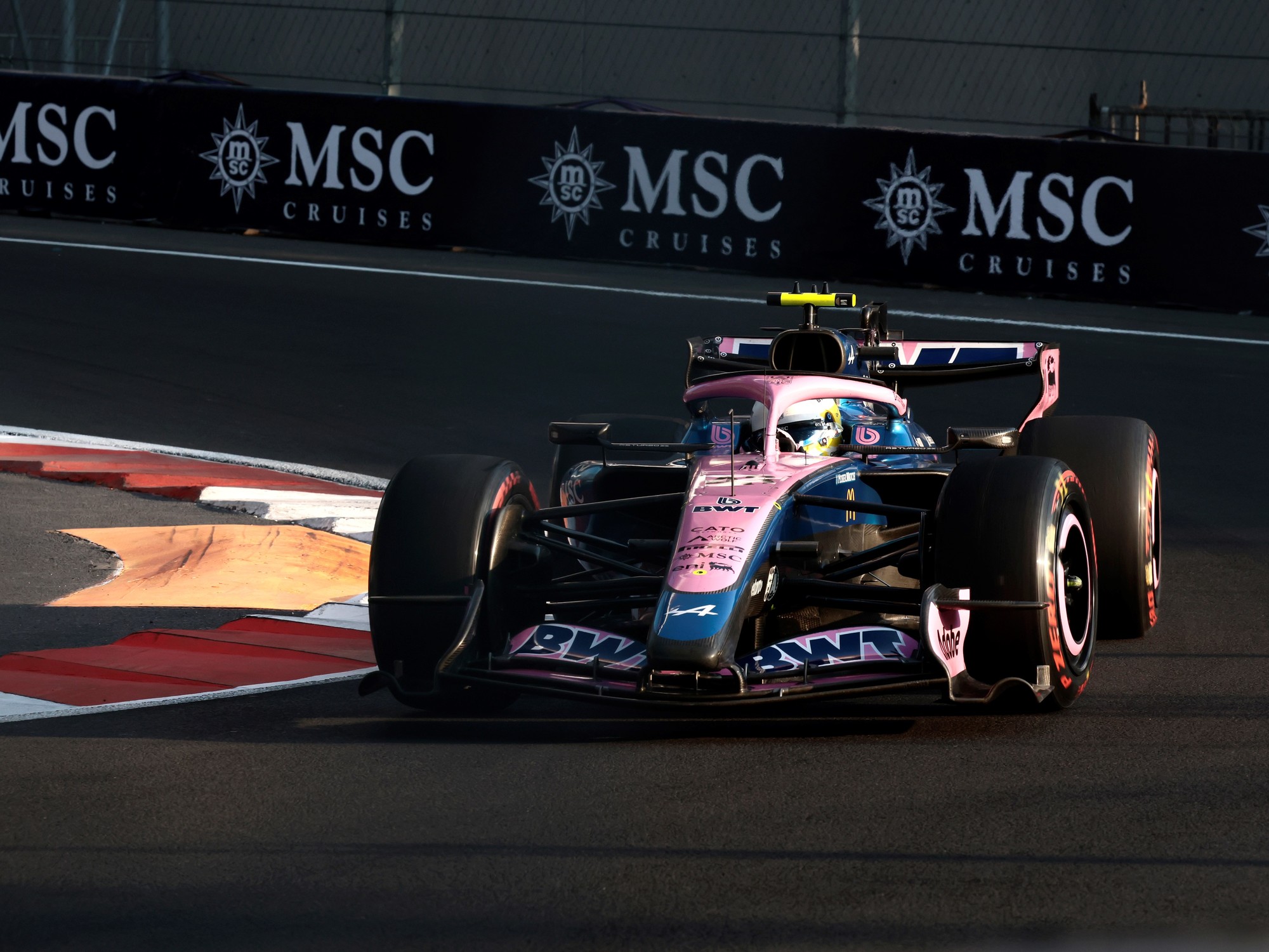 Colapinto, 16° en México: Leclerc, el más rápido en F1