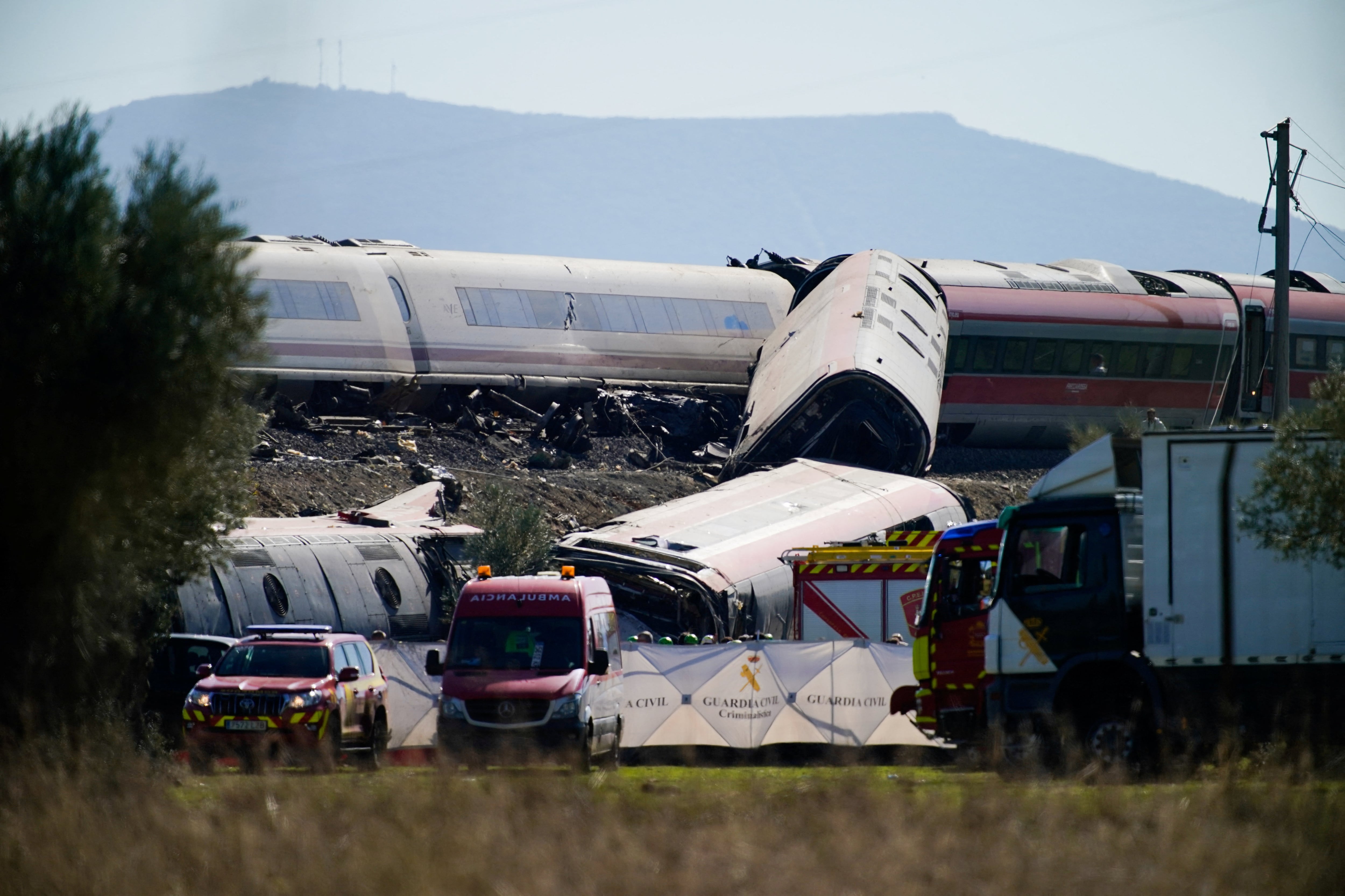 Accidente en Toledo: murió una argentina de 32 años y su hermano quedó herido