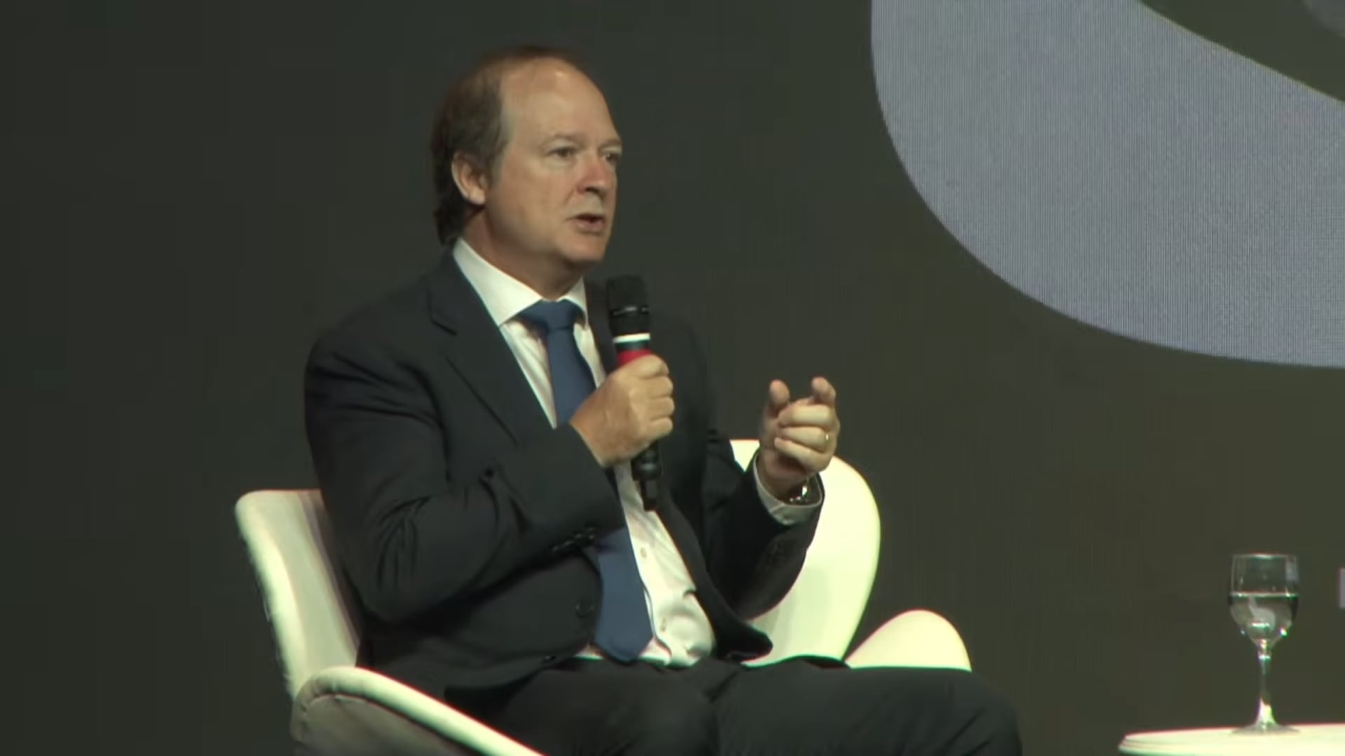 González, antes de renunciar: el RIGI no resolverá todos los problemas